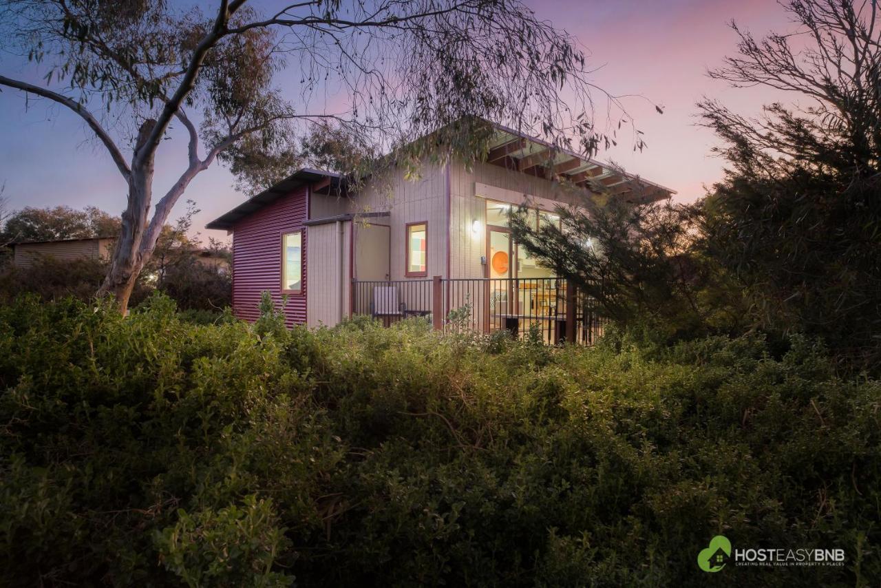 Rural 5 Star Villa'S With Resort Amenities Cowes Exterior photo