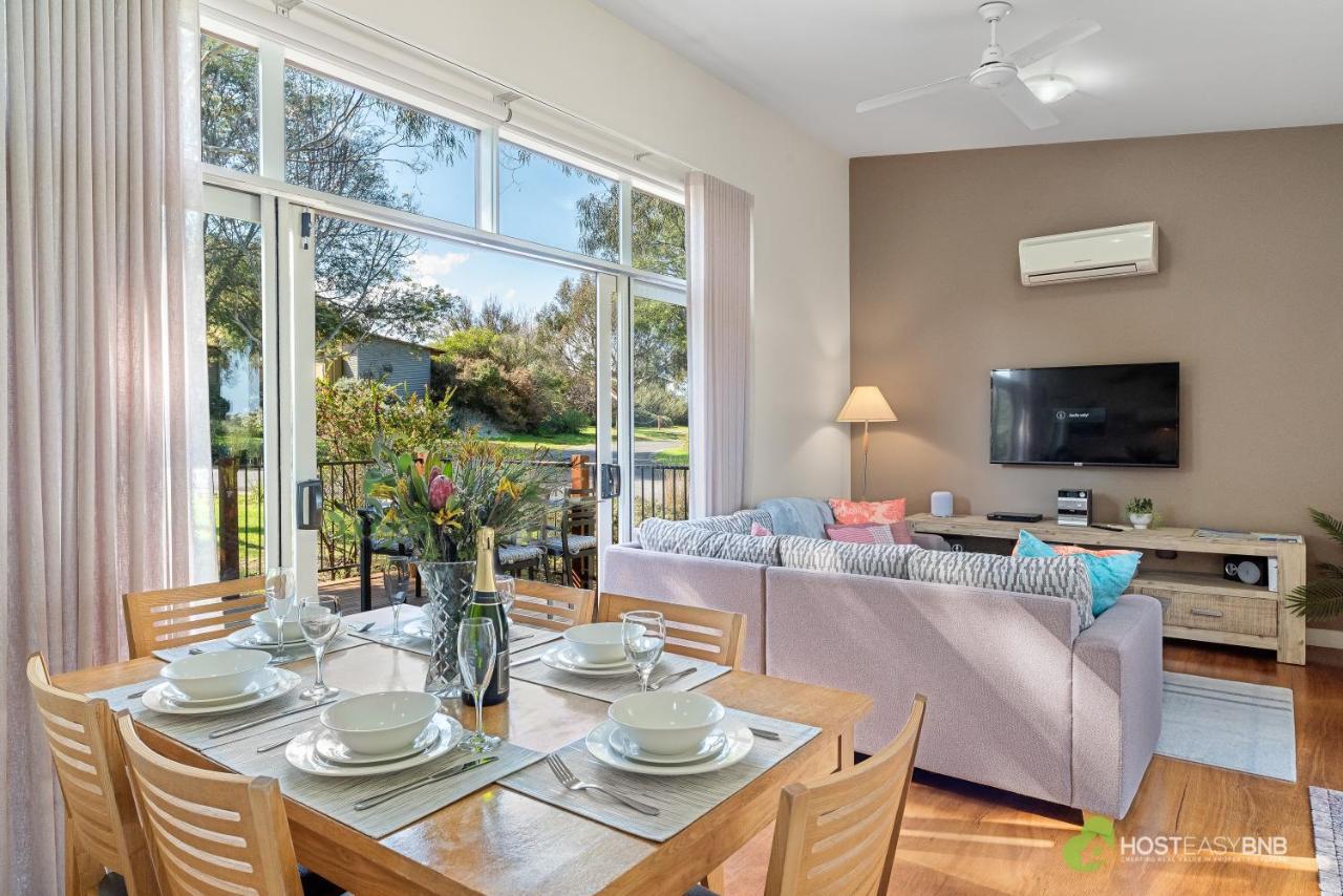 Rural 5 Star Villa'S With Resort Amenities Cowes Exterior photo