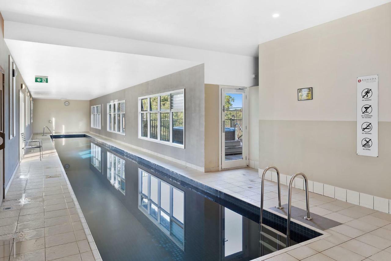Rural 5 Star Villa'S With Resort Amenities Cowes Exterior photo